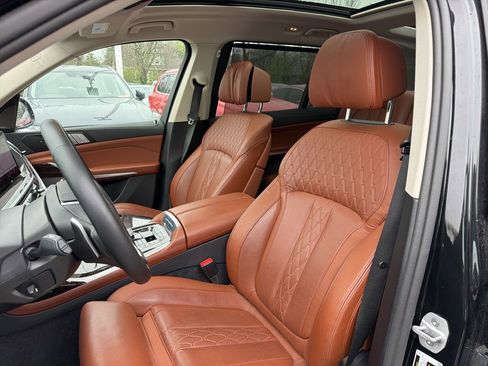 Used 2026 BMW X7 xDrive40i AWD/4WD image 7