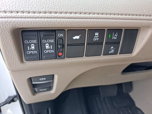 Used 2020 Honda Odyssey EX-L image 22