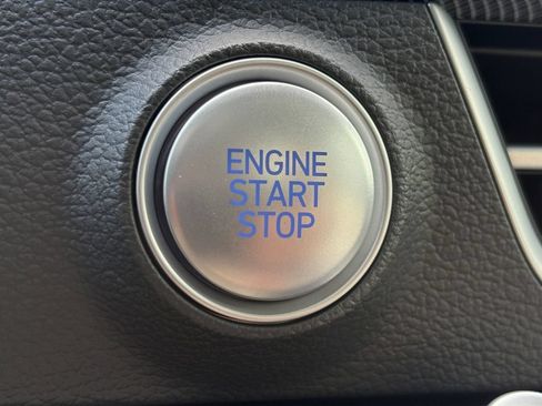 New 2025 Hyundai Sonata SE FWD image 18