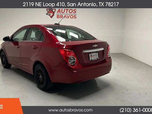 Used 2015 Chevrolet Sonic LT w/ Advanced Safety Package FWD image 5