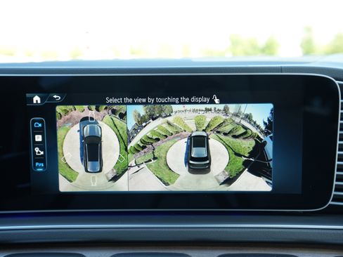 New 2026 Mercedes-Benz GLS 450 4MATIC image 28