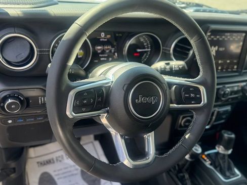 Used 2023 Jeep Wrangler Unlimited Sahara w/ Cold Weather Group AWD/4WD image 14