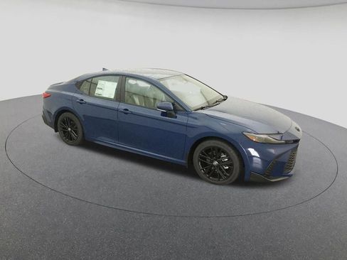 New 2026 Toyota Camry SE image 12