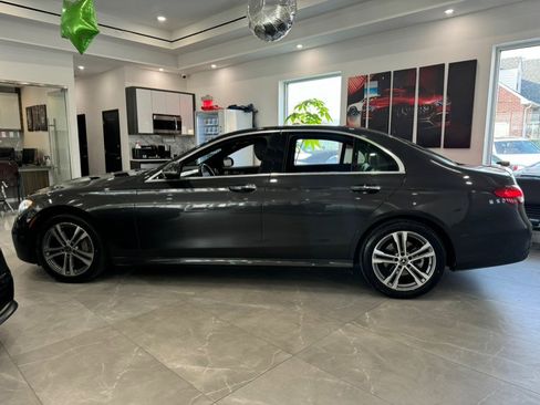 Used 2023 Mercedes-Benz E 350 4MATIC Sedan w/ Premium Package image 4