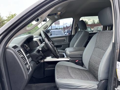 Used 2017 RAM 1500 Big Horn AWD/4WD image 17