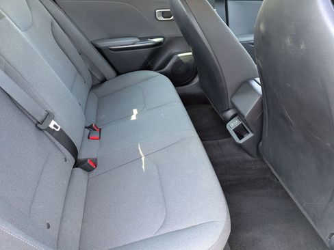 Used 2025 Kia K4 FWD image 29