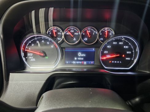 Used 2021 Chevrolet Silverado 1500 LT Trail Boss w/ Convenience Package II image 19