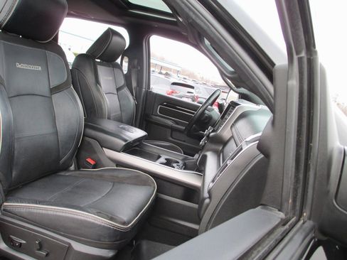 Used 2022 RAM 3500 Laramie image 22