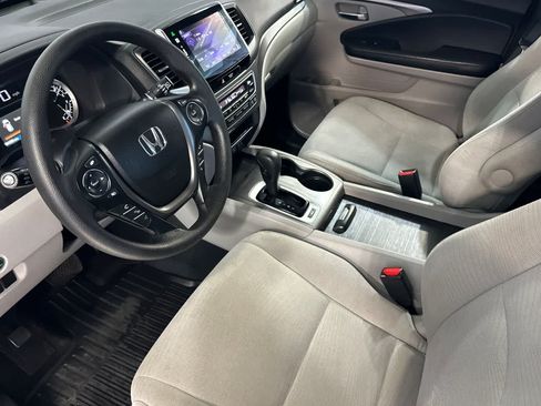 Used 2016 Honda Pilot EX image 12