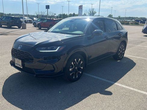Used 2026 Honda HR-V EX-L image 3
