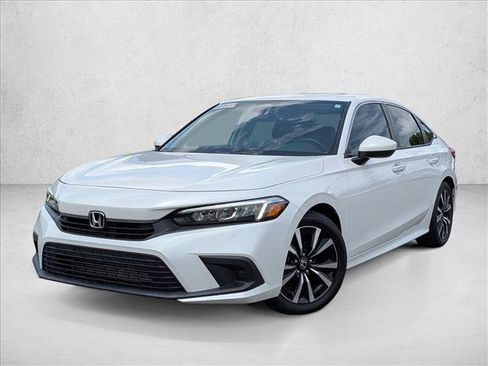 Used 2022 Honda Civic EX image 2