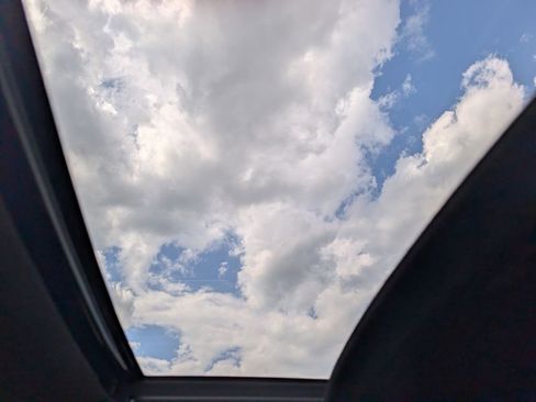 Used 2021 Lexus UX 200 F Sport w/ Accessory Package (Z1) image 4