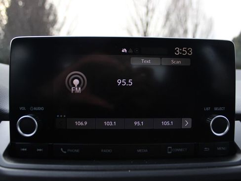 Certified 2023 Honda Accord EX image 25