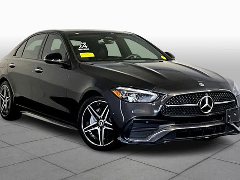 Used 2024 Mercedes-Benz C 300 4MATIC Sedan image 3