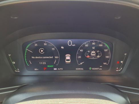 Used 2025 Honda Accord Sport image 16