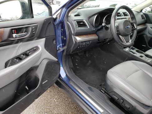 Used 2019 Subaru Outback 2.5i Limited w/ Popular Package #2 image 8