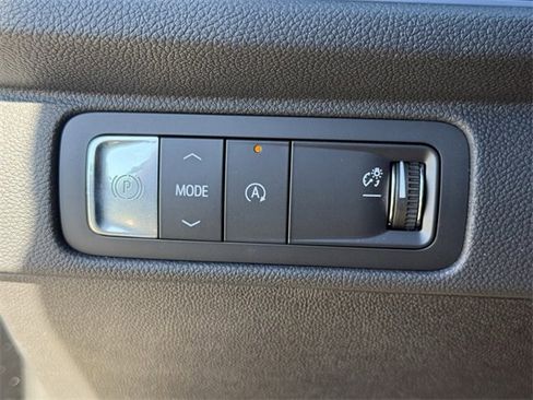 New 2026 Chevrolet Traverse RS image 21