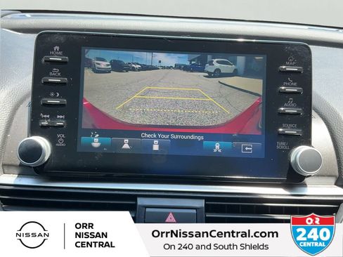 Used 2020 Honda Accord Touring image 25