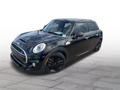 Used 2016 MINI Cooper S image 3