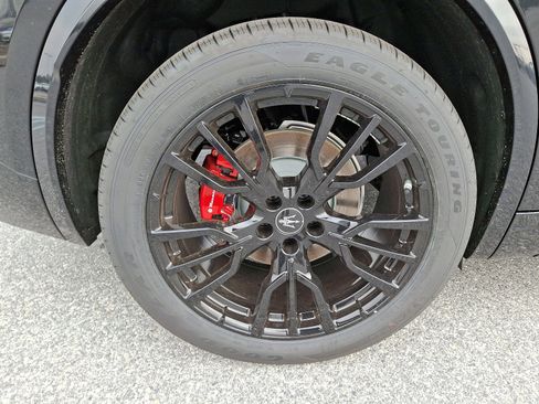 New 2025 Maserati Grecale Modena image 6