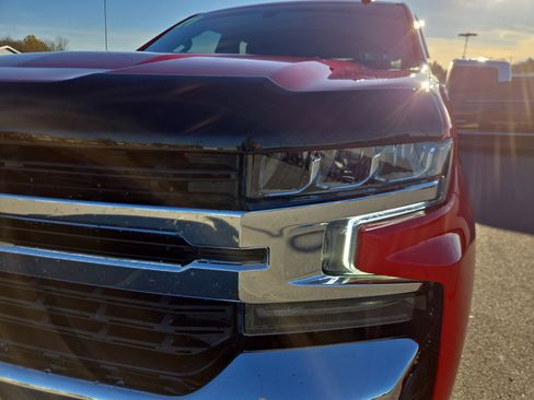 Used 2021 Chevrolet Silverado 1500 LT image 10