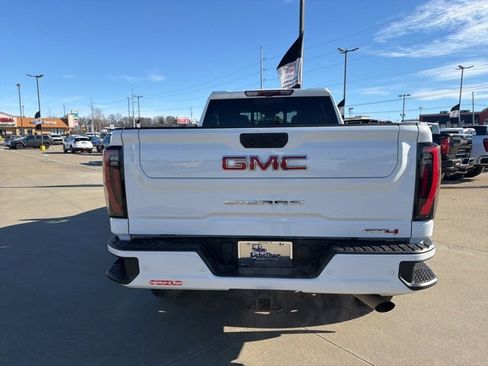 Certified 2024 GMC Sierra 2500 AT4 w/ AT4 Premium Plus Package image 8