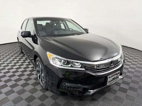 Used 2016 Honda Accord EX-L image 5