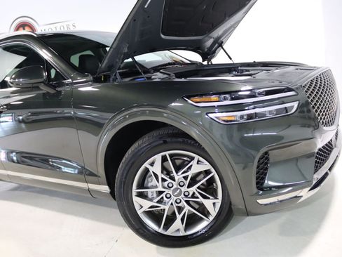 Used 2025 Genesis GV70 2.5T AWD/4WD image 67