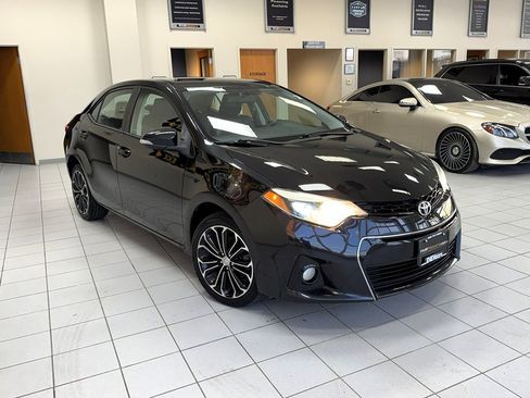 Used 2014 Toyota Corolla LE image 61