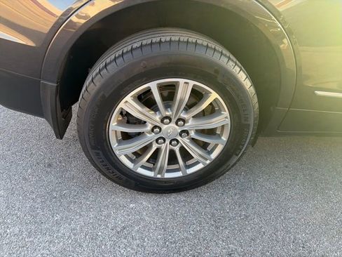 Used 2018 Cadillac XT5 Luxury w/ Driver Awareness Package image 62