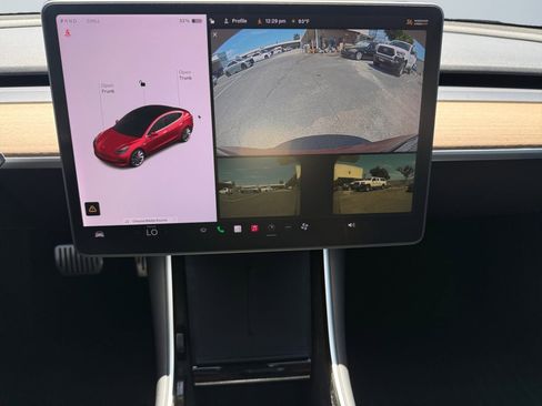 Used 2018 Tesla Model 3 Mid Range RWD image 10