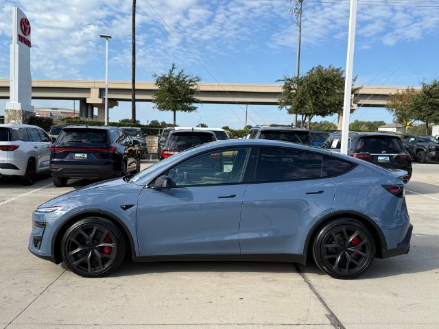Used 2026 Tesla Model Y Performance AWD/4WD image 8