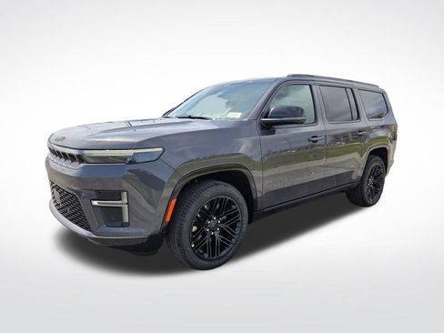 New 2026 Jeep Grand Wagoneer Limited AWD/4WD image 8