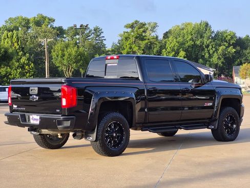 Used 2017 Chevrolet Silverado 1500 LTZ Z71 w/ LTZ Plus Package AWD/4WD image 6