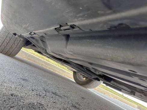 Used 2013 Mercedes-Benz GL 450 4MATIC w/ Premium 2 Pkg image 39