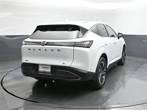 New 2025 Nissan Murano SL image 11
