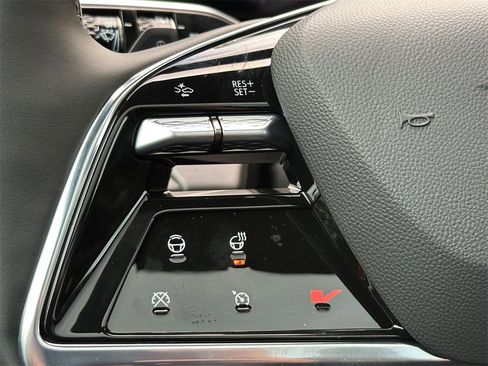 New 2026 Cadillac Vistiq Sport image 34