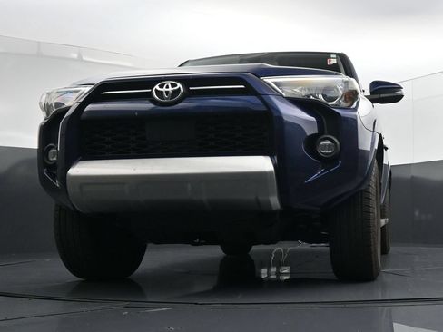 Used 2024 Toyota 4Runner TRD Off-Road Premium w/ Off Road Premium Plus Package AWD/4WD image 32