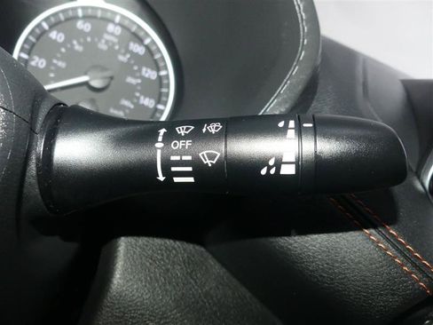 Used 2022 Nissan Sentra SR FWD image 35