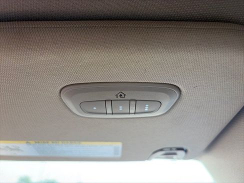 Used 2019 RAM 1500 Laramie AWD/4WD image 20