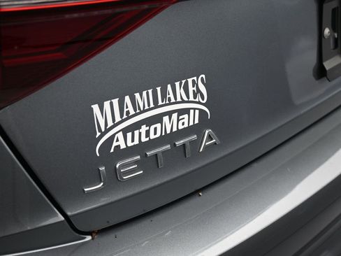 Used 2023 Volkswagen Jetta S image 31