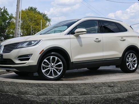 Used 2018 Lincoln MKC Select w/ Select Plus Package AWD/4WD image 1