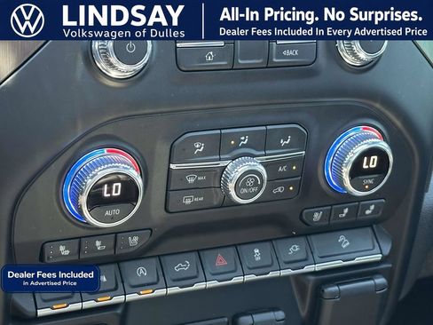 Used 2021 GMC Sierra 1500 AT4 w/ AT4 Premium Package AWD/4WD image 18
