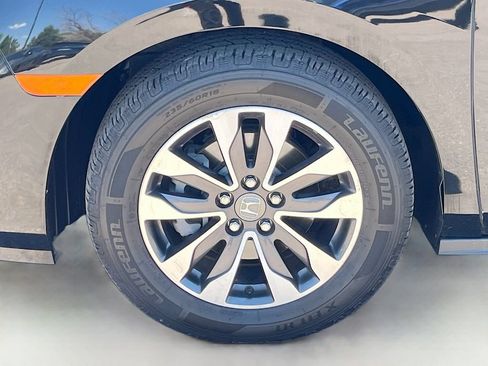 Used 2022 Honda Odyssey EX-L image 32