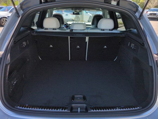Used 2026 Mercedes-Benz GLC 300 image 13