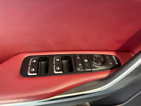 Used 2021 Kia Stinger GT2 AWD/4WD image 13