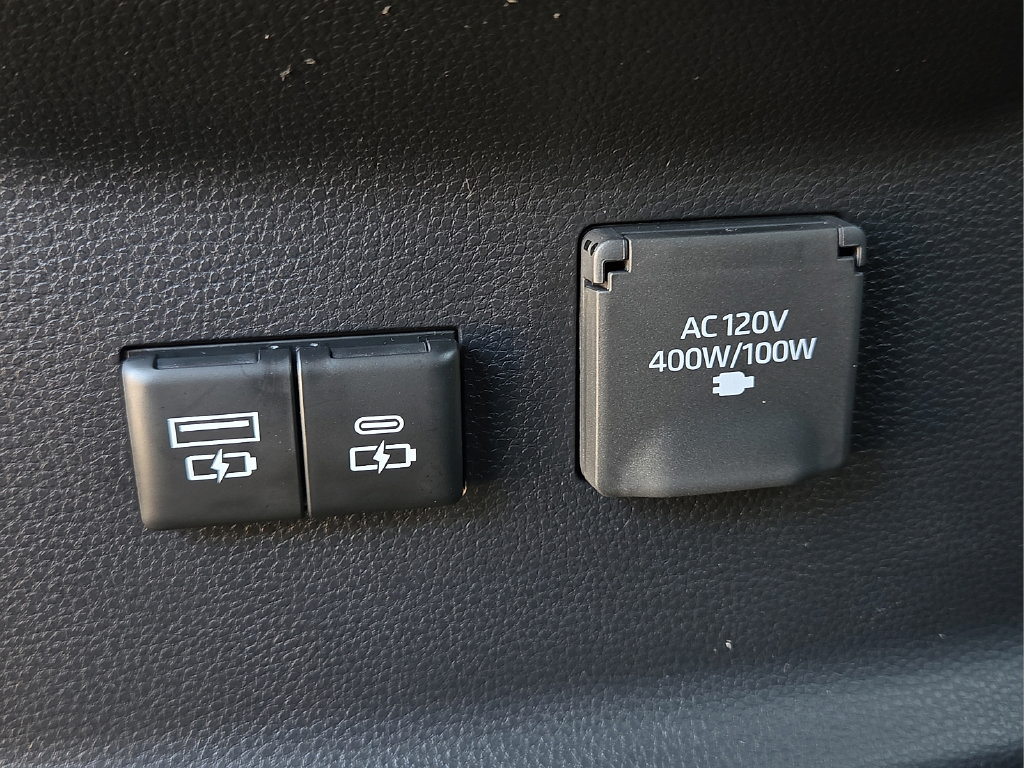 New 2026 Toyota Tundra Limited w/ Power Package RWD image 15