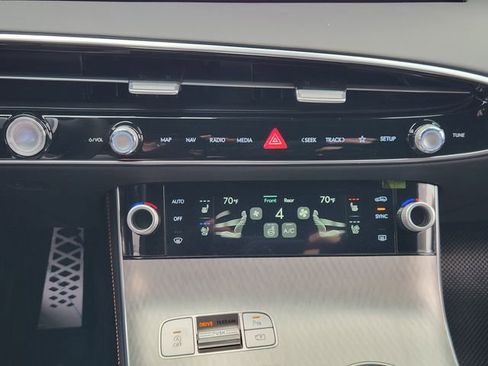 New 2026 Genesis GV70 2.5T Sport Prestige AWD/4WD image 15
