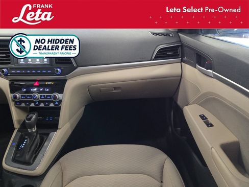 Used 2020 Hyundai Elantra SEL FWD image 20
