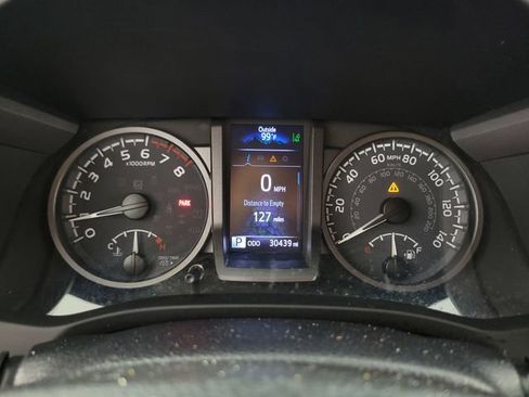 Used 2023 Toyota Tacoma TRD Off-Road AWD/4WD image 21